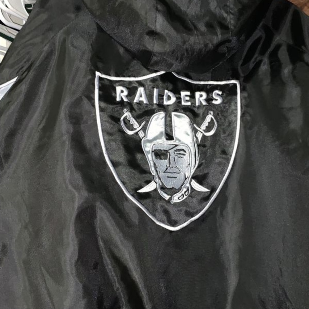 Raiders jacket - Picture 4 of 4